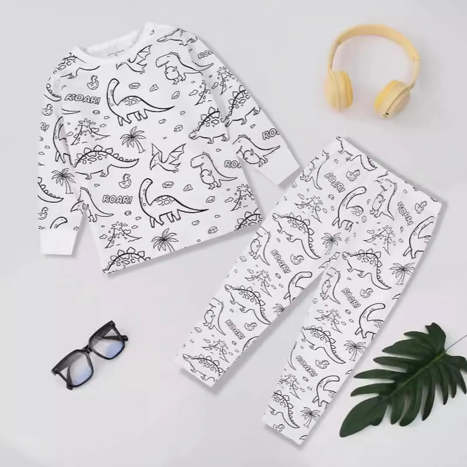 Colorable Pajamas for Kids DIY Hand Painted 2 Piece Pajama Set Funny Cartoon Colouring Homewear Sets for Boy and Girl