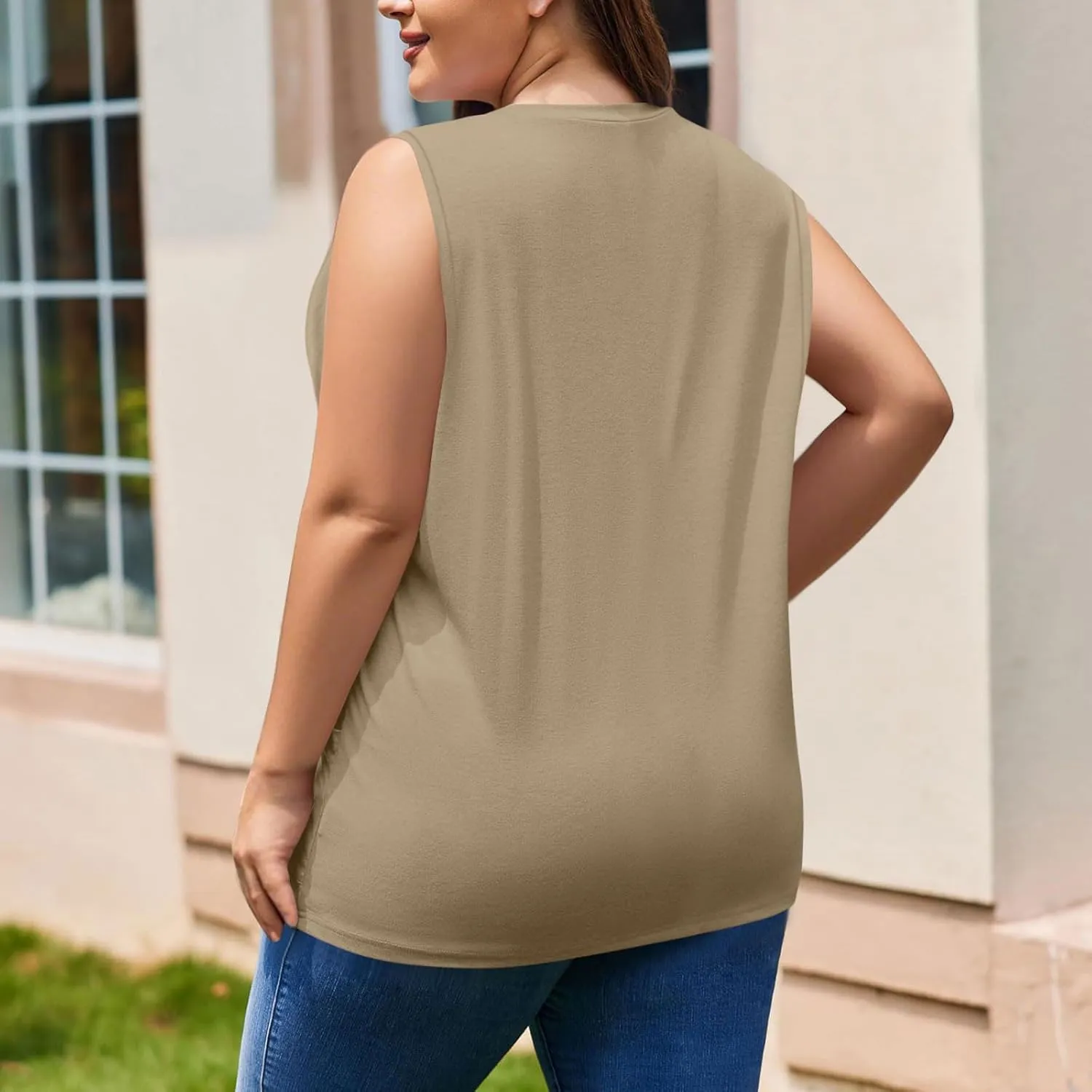 Plus Size Tank Tops for Women Summer Sexy V Neck Sleeveless T-Shirts Casual Loose Basic Tees Shirts with Pockets