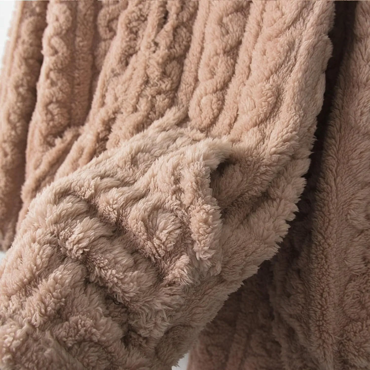 Uillui Fuzzy Pajamas for Women Set Winter Warm Fluffy Loungewear Soft Fleece Pjs 2 Piece Ladies Plush Sleepwear Lounge Sets