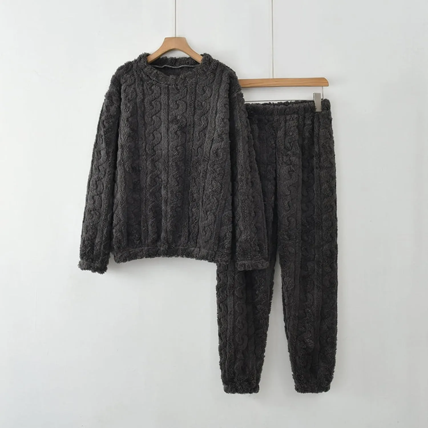 Uillui Fuzzy Pajamas for Women Set Winter Warm Fluffy Loungewear Soft Fleece Pjs 2 Piece Ladies Plush Sleepwear Lounge Sets