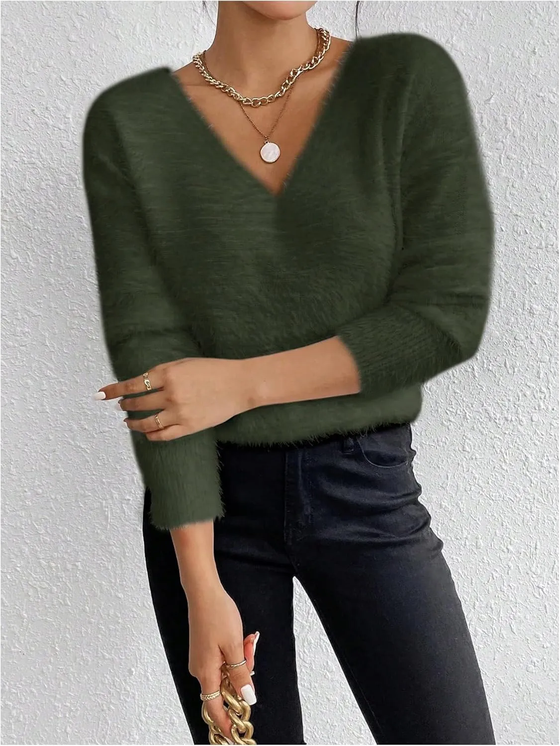Verdusa Women's Fuzzy Sweater V Neck Drop Shoulder Long Sleeve Pullover Sweaters